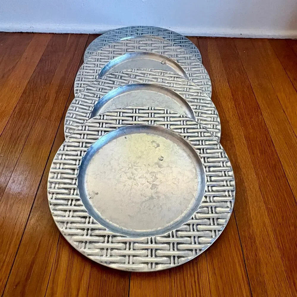 Vintage Galvanized Metal Charger Plates Set of 4, 13 Inch Industrial Table Decor